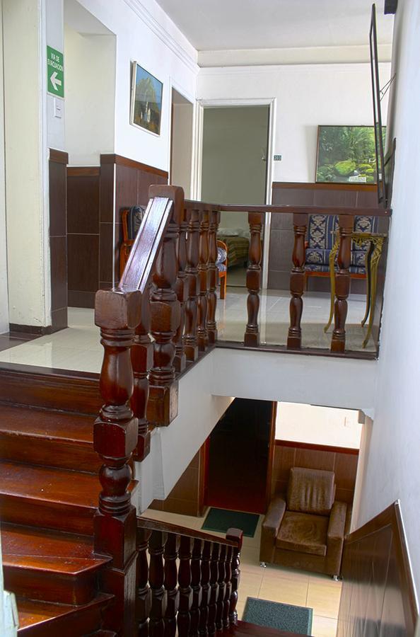 Hotel Villa Karina Bogotá Exteriör bild
