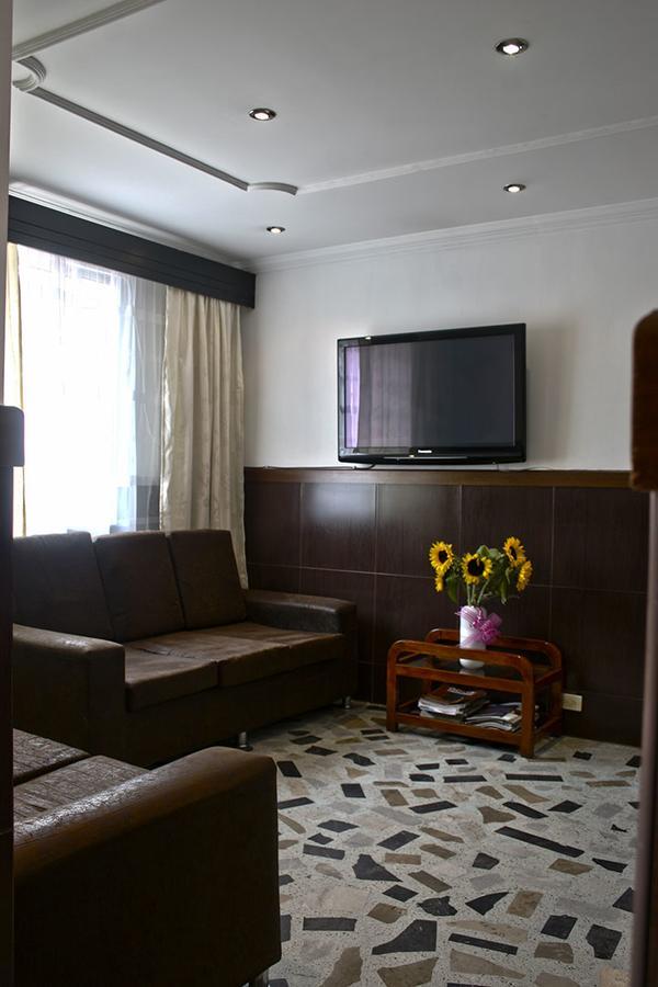 Hotel Villa Karina Bogotá Exteriör bild